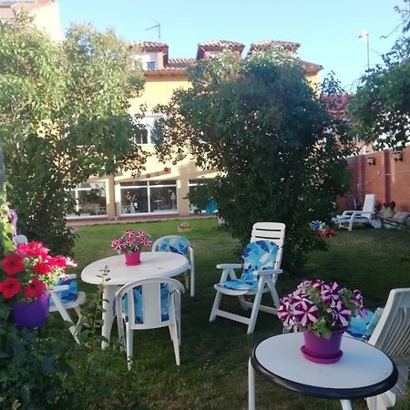 Villa Boleta A 5 Minutos De Leon, Casa Con Jardin San Andrés del Rabanedo Esterno foto
